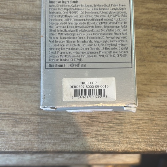 Rodan + Fields Radiant Defense Perfecting Liquid SPF 30 - Truffle - Picture 5 of 9